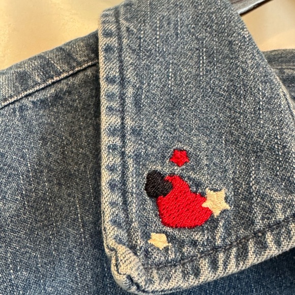 CJ Banks Denim Shirt Patriotic Embroidery 1X 100% Cotton USA Hearts Stars - Picture 3 of 12